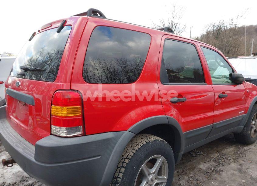Photo 13 of 2002 Ford Escape XLT (VIN 1FMCU04132KB53687)