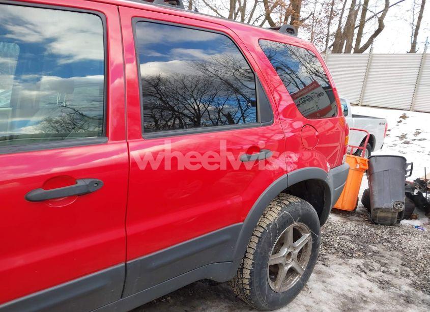 Photo 17 of 2002 Ford Escape XLT (VIN 1FMCU04132KB53687)