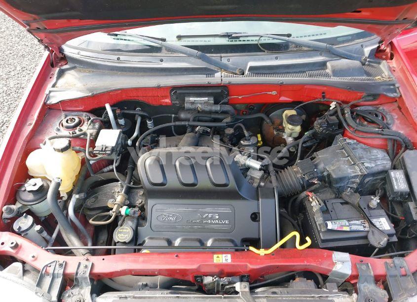 Photo 10 of 2002 Ford Escape XLT (VIN 1FMCU04142KB77352)