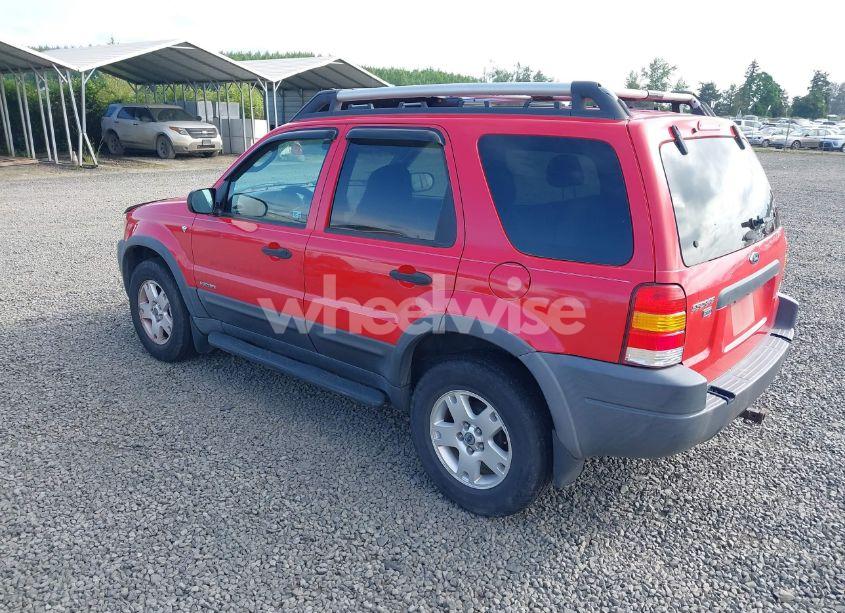 Photo 3 of 2002 Ford Escape XLT (VIN 1FMCU04142KB77352)