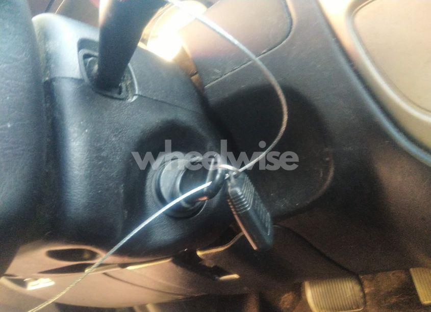 Photo 11 of 2007 Ford Escape LIMITED (VIN 1FMCU04147KA92387)