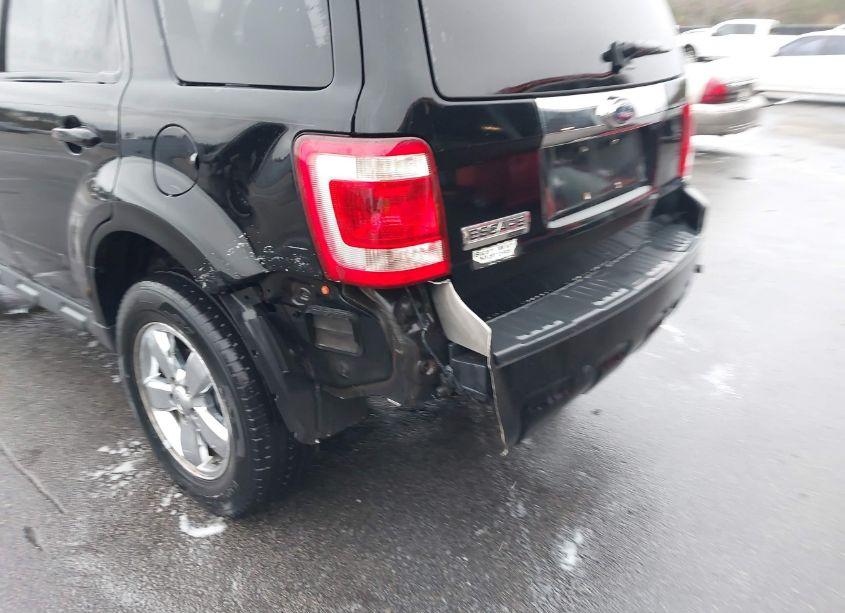 Photo 6 of 2008 Ford Escape LIMITED (VIN 1FMCU04148KE82729)