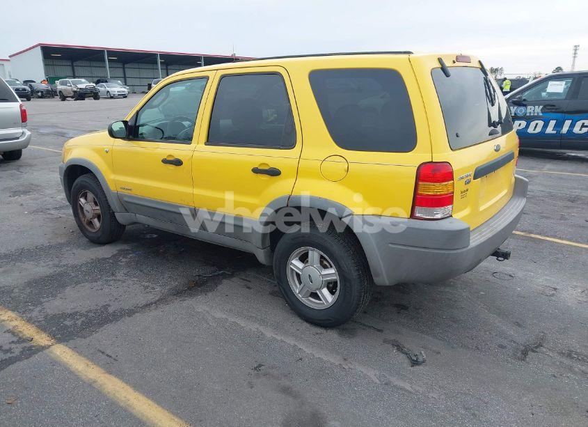 Photo 3 of 2002 Ford Escape XLT (VIN 1FMCU04152KA17559)