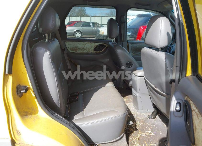 Photo 8 of 2002 Ford Escape XLT (VIN 1FMCU04152KC28633)