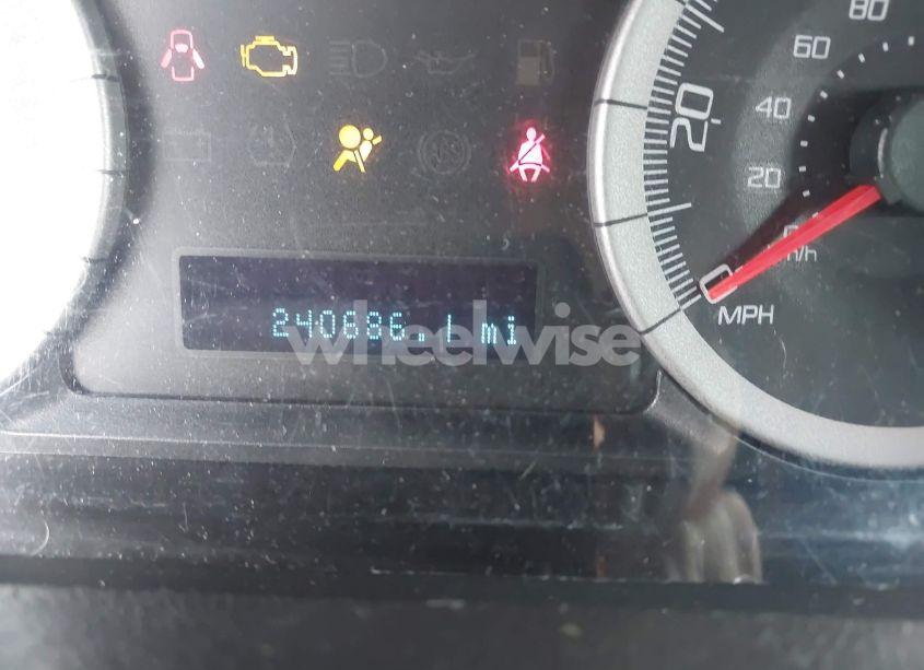 Photo 15 of 2008 Ford Escape LIMITED (VIN 1FMCU04158KB42604)