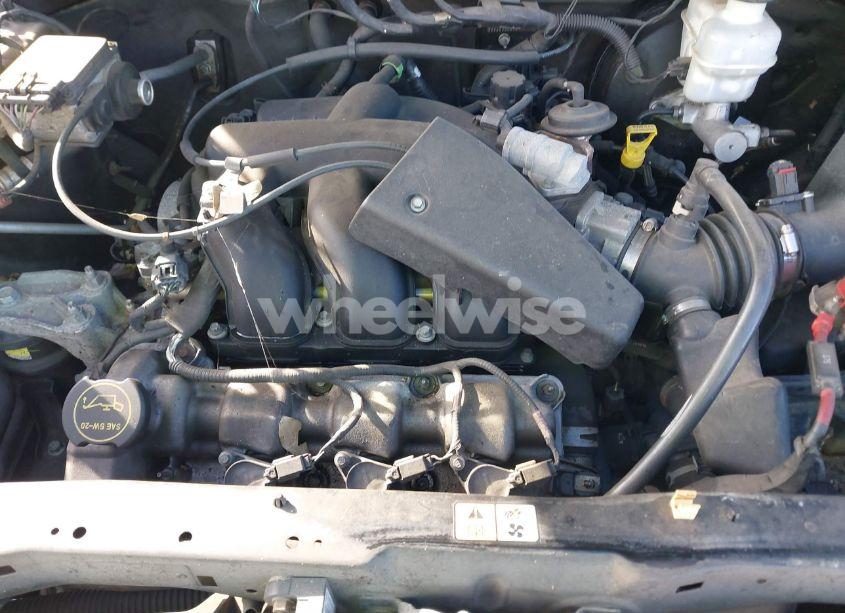 Photo 10 of 2008 Ford Escape LIMITED (VIN 1FMCU04158KC70180)