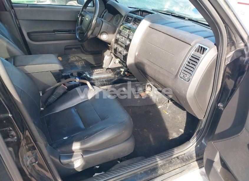 Photo 5 of 2008 Ford Escape LIMITED (VIN 1FMCU04158KC70180)