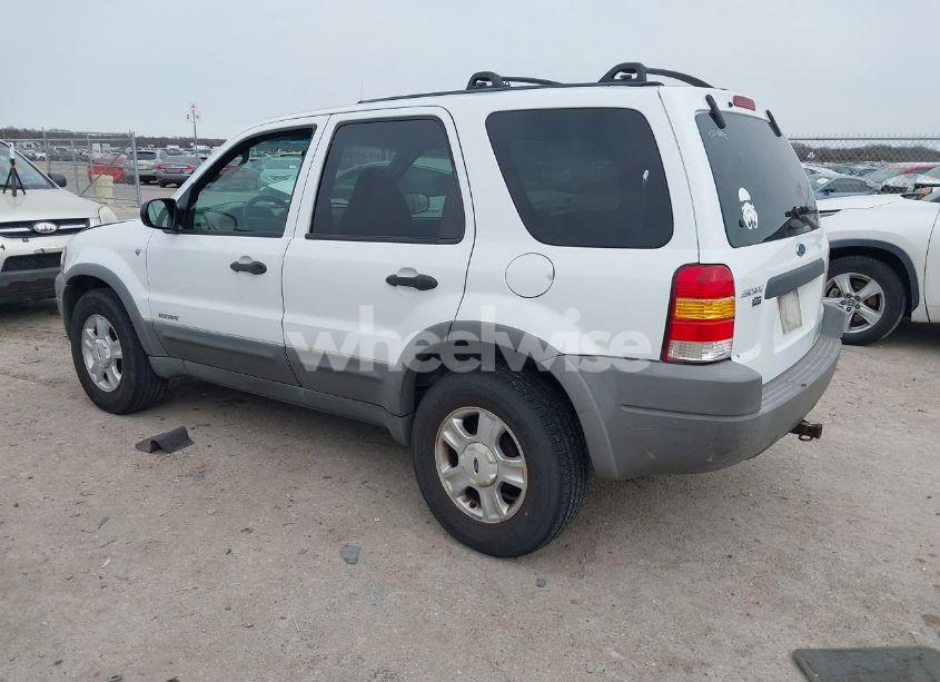 Photo 3 of 2001 Ford Escape XLT (VIN 1FMCU04161KA64209)