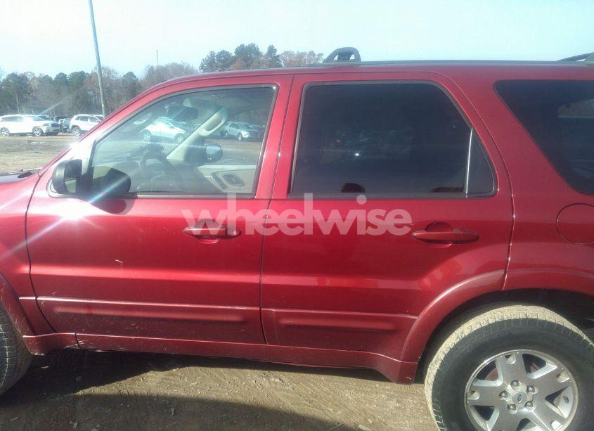 Photo 14 of 2006 Ford Escape LIMITED (VIN 1FMCU04166KA47515)