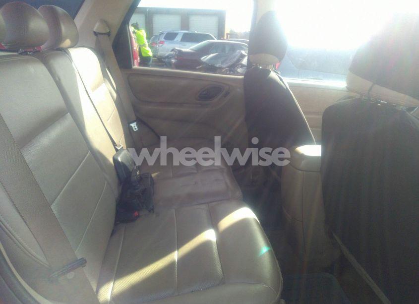 Photo 8 of 2006 Ford Escape LIMITED (VIN 1FMCU04166KA47515)