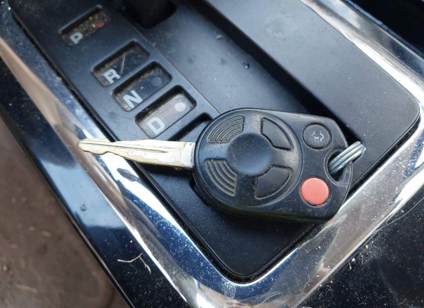 Photo 11 of 2008 Ford Escape LIMITED (VIN 1FMCU04168KA45055)