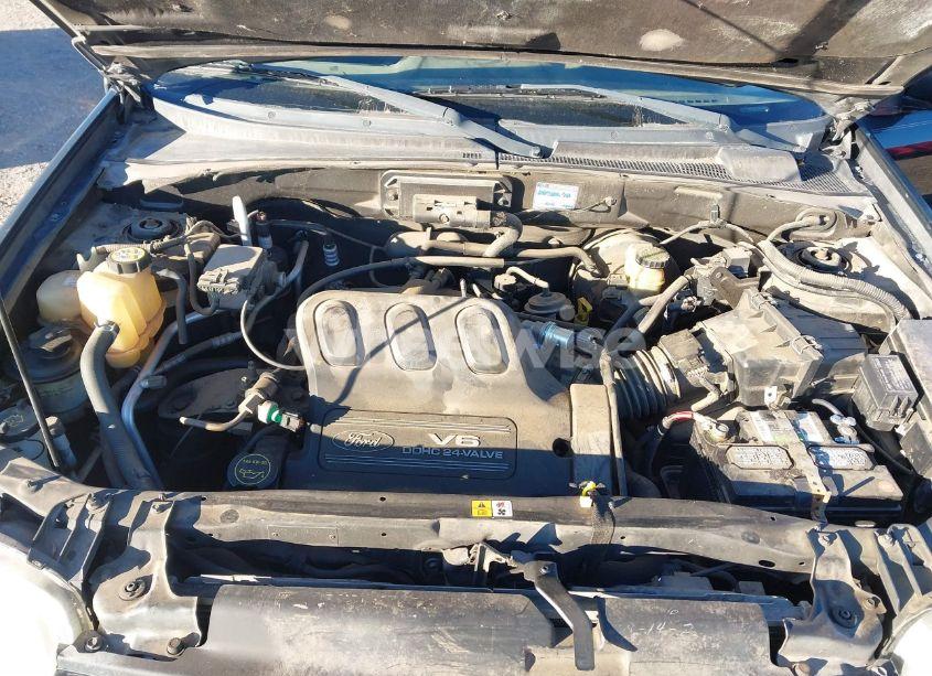 Photo 10 of 2002 Ford Escape XLT (VIN 1FMCU04172KD67467)