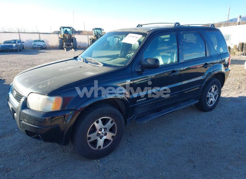 Photo 2 of 2002 Ford Escape XLT (VIN 1FMCU04172KD67467)