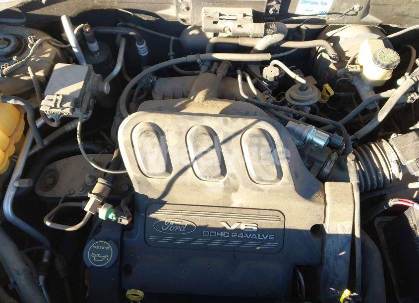 Photo 6 of 2002 Ford Escape XLT (VIN 1FMCU04172KD67467)