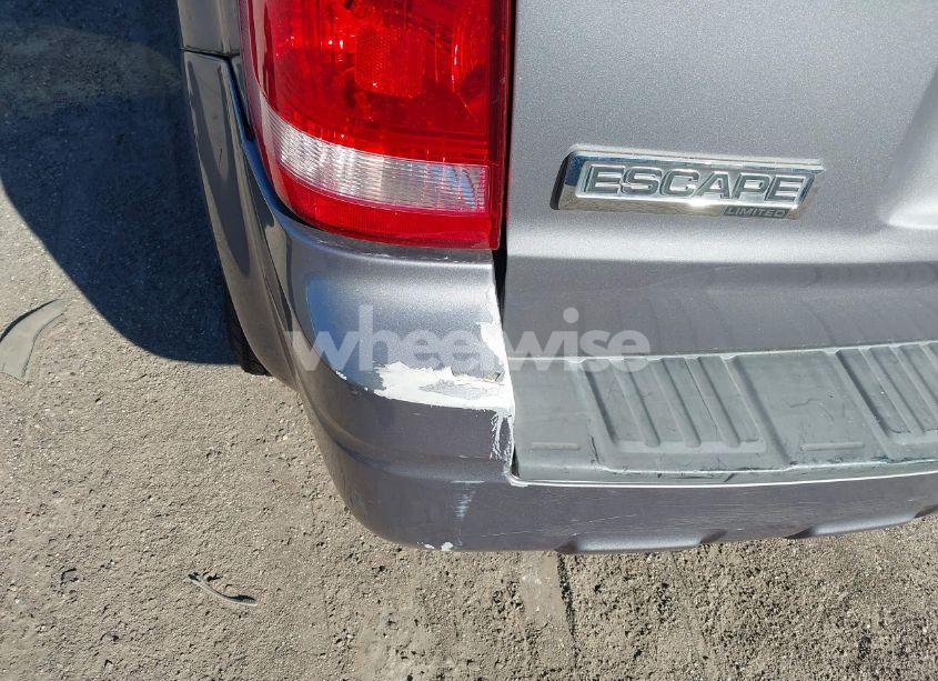 Photo 12 of 2008 Ford Escape LIMITED (VIN 1FMCU04198KA56731)