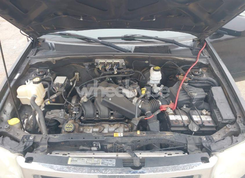 Photo 10 of 2008 Ford Escape LIMITED (VIN 1FMCU04198KD92105)
