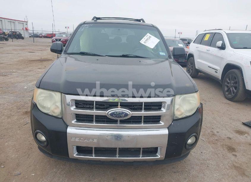 Photo 11 of 2008 Ford Escape LIMITED (VIN 1FMCU04198KD92105)