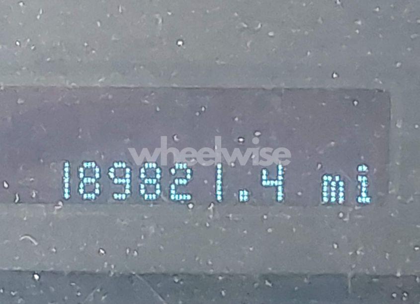 Photo 14 of 2008 Ford Escape LIMITED (VIN 1FMCU04198KD92105)