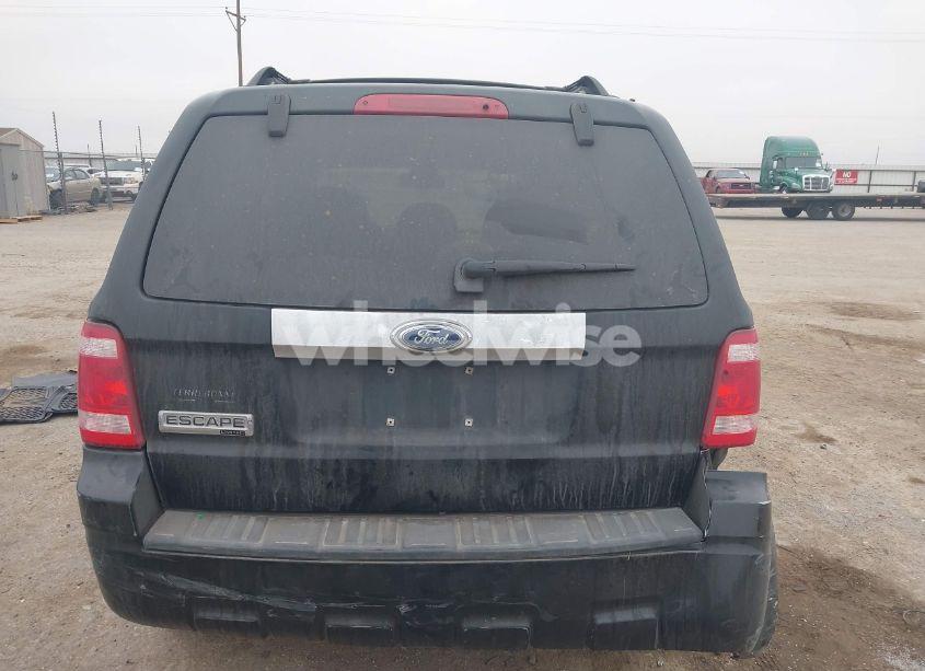 Photo 15 of 2008 Ford Escape LIMITED (VIN 1FMCU04198KD92105)