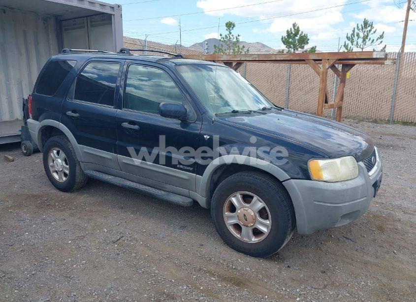 2001 Ford Escape XLT (VIN 1FMCU041X1KA93910) main photo