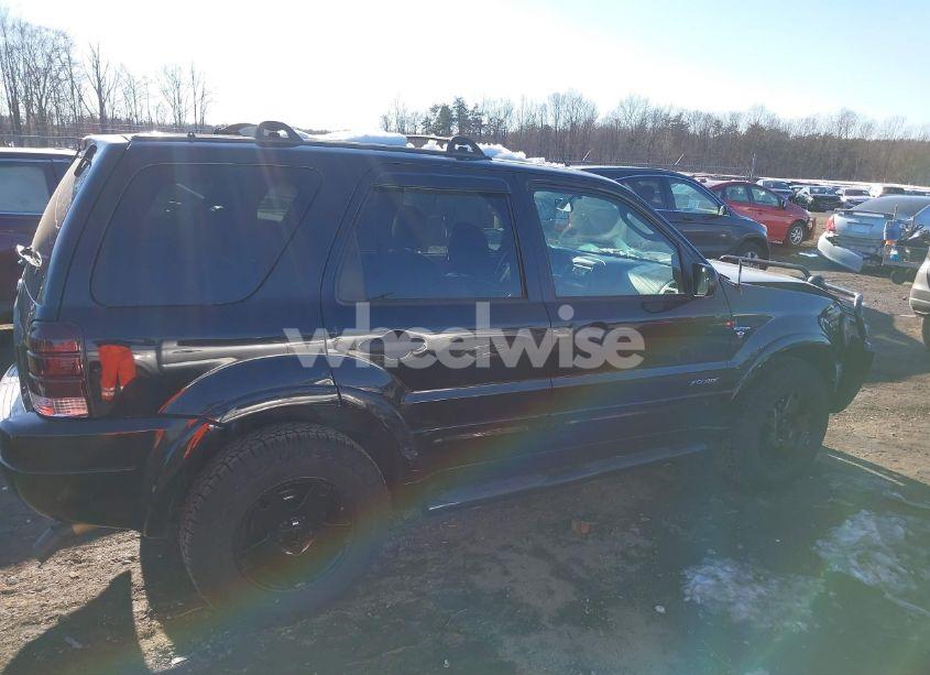 Photo 13 of 2002 Ford Escape XLT (VIN 1FMCU041X2KC74197)