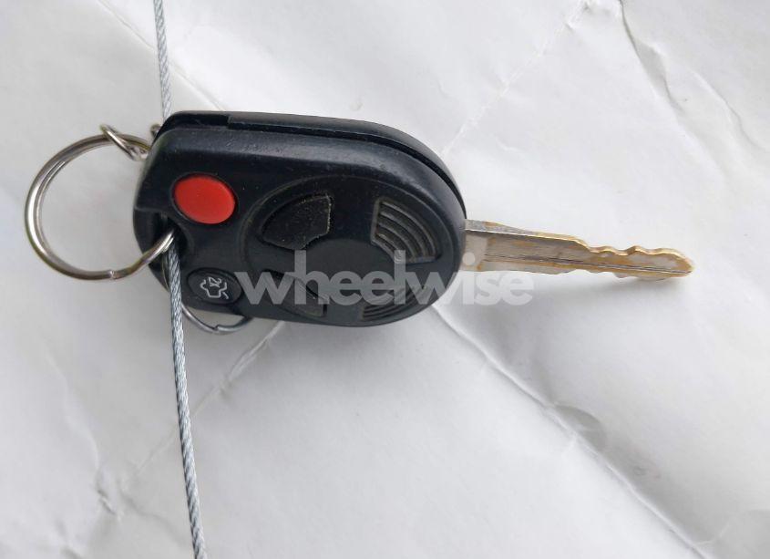 Photo 11 of 2008 Ford Escape LIMITED (VIN 1FMCU041X8KD75927)