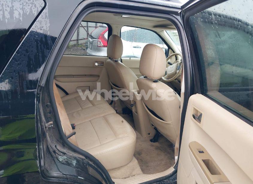 Photo 8 of 2008 Ford Escape LIMITED (VIN 1FMCU041X8KD75927)