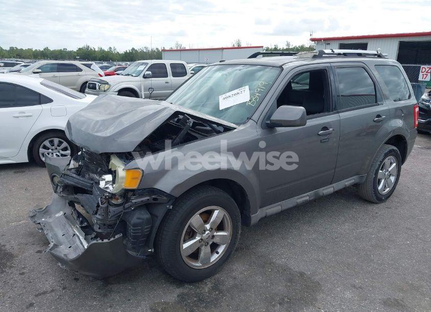 Photo 2 of 2009 Ford Escape LIMITED (VIN 1FMCU04749KB34919)
