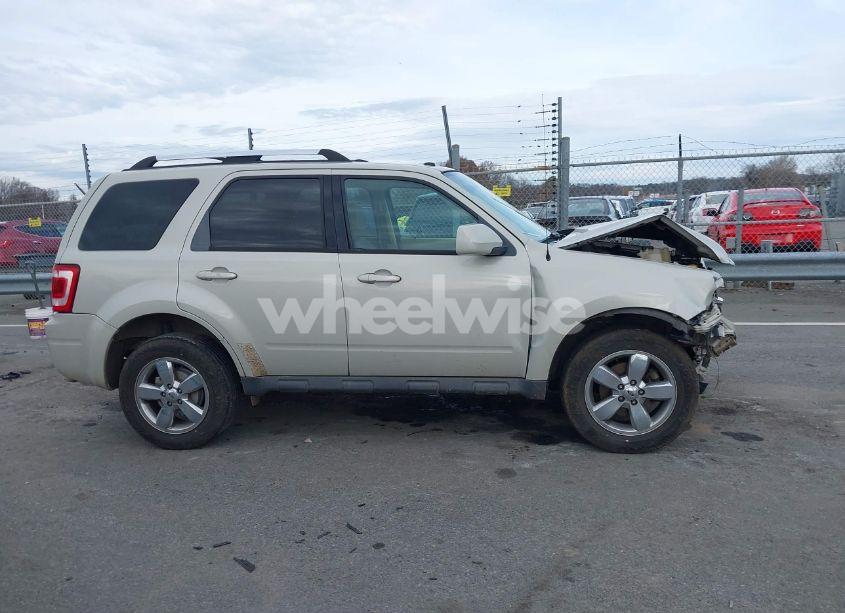 Photo 13 of 2009 Ford Escape LIMITED (VIN 1FMCU04779KA63005)