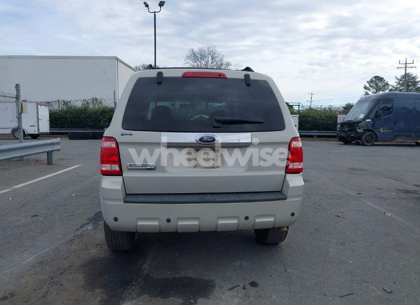 Photo 16 of 2009 Ford Escape LIMITED (VIN 1FMCU04779KA63005)