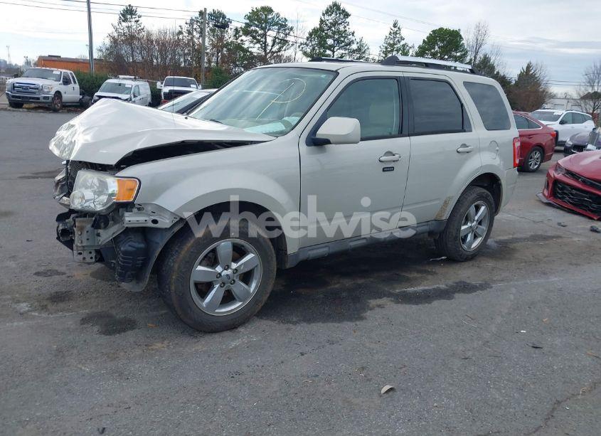 Photo 2 of 2009 Ford Escape LIMITED (VIN 1FMCU04779KA63005)