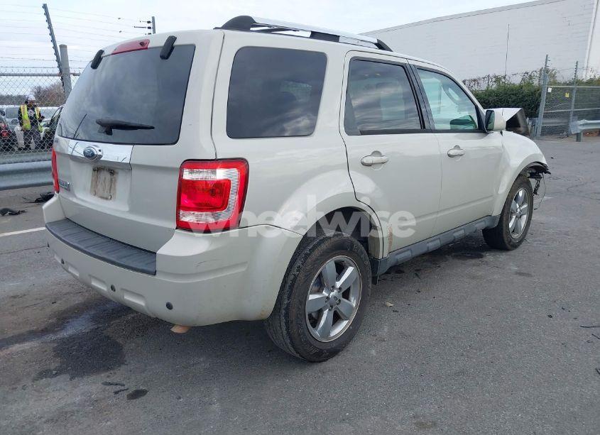 Photo 4 of 2009 Ford Escape LIMITED (VIN 1FMCU04779KA63005)