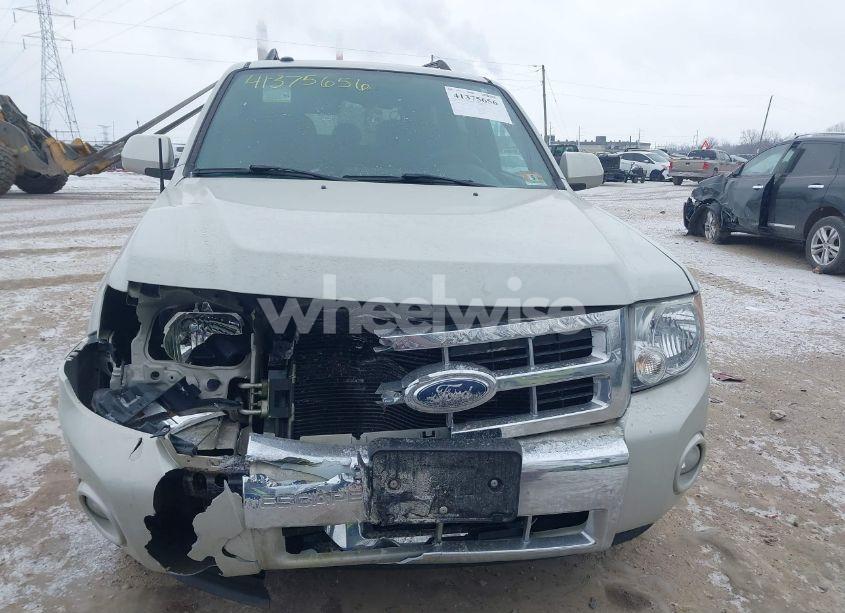 Photo 12 of 2009 Ford Escape LIMITED (VIN 1FMCU047X9KC30599)