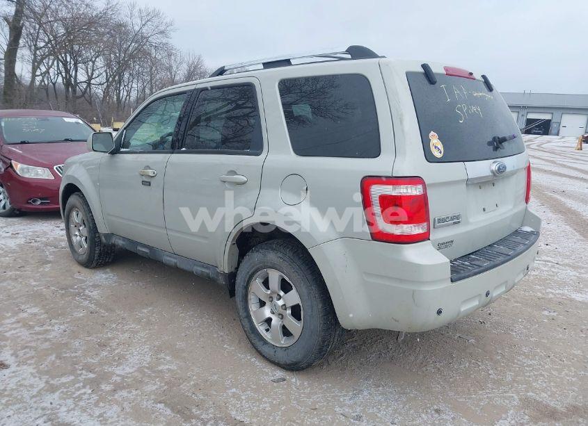 Photo 3 of 2009 Ford Escape LIMITED (VIN 1FMCU047X9KC30599)