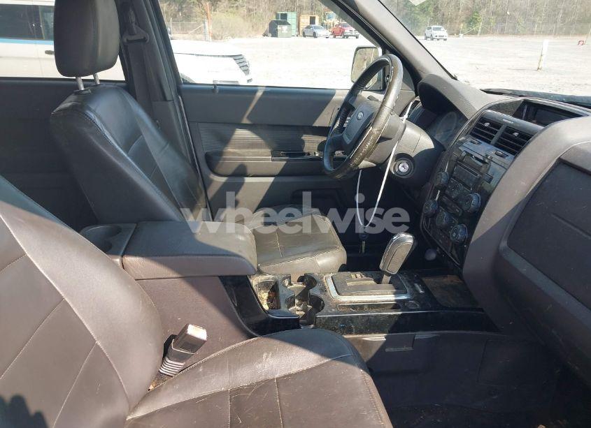 Photo 5 of 2009 Ford Escape LIMITED (VIN 1FMCU04G39KA53846)