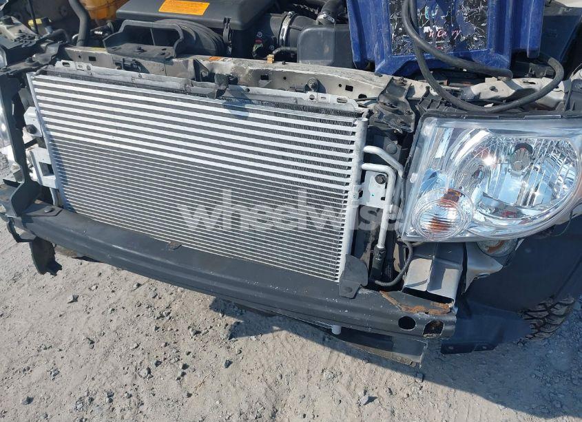 Photo 6 of 2009 Ford Escape LIMITED (VIN 1FMCU04G39KA53846)