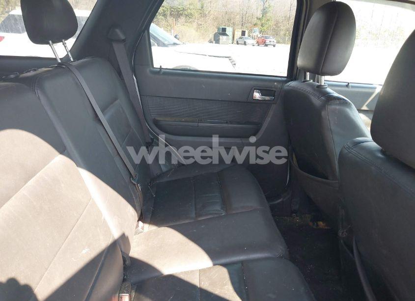 Photo 8 of 2009 Ford Escape LIMITED (VIN 1FMCU04G39KA53846)