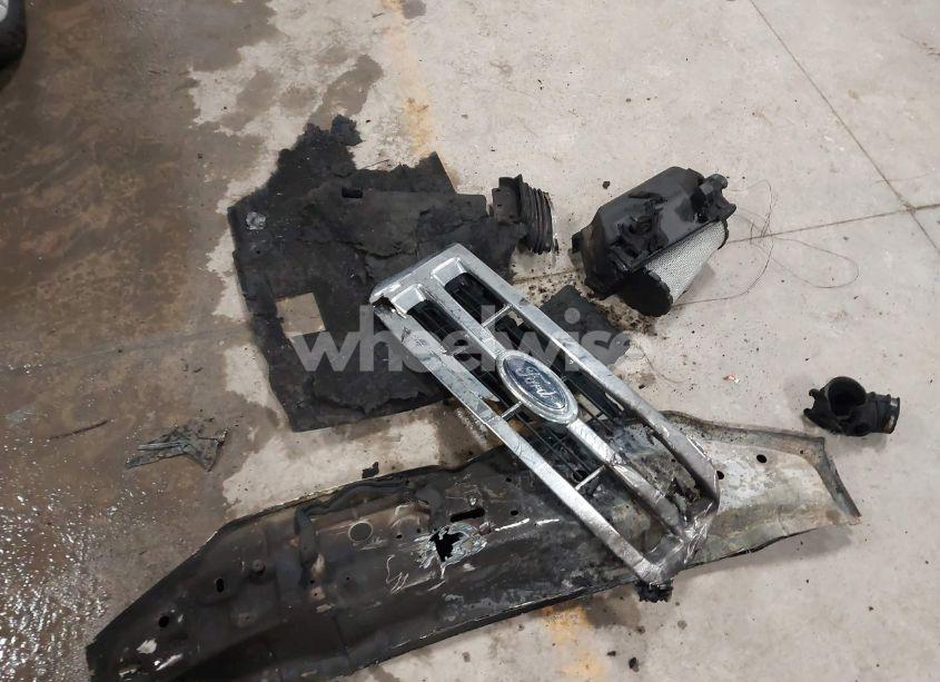 Photo 12 of 2009 Ford Escape LIMITED (VIN 1FMCU04G39KA57007)