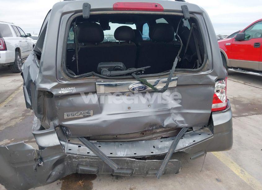 Photo 6 of 2009 Ford Escape LIMITED (VIN 1FMCU04G49KB88947)