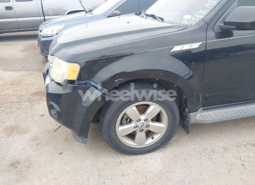 Photo 6 of 2009 Ford Escape LIMITED (VIN 1FMCU04G59KA37003)