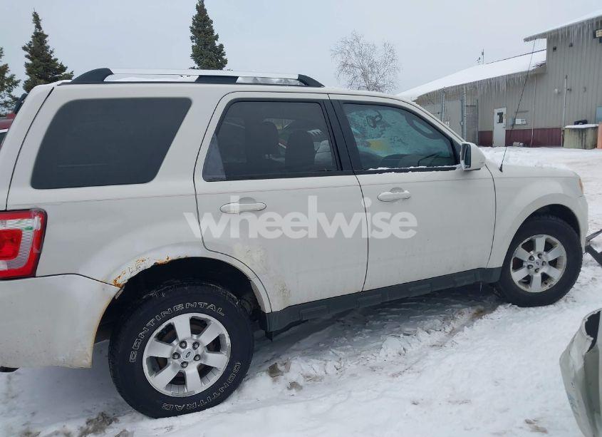 Photo 13 of 2009 Ford Escape LIMITED (VIN 1FMCU04G79KA10420)