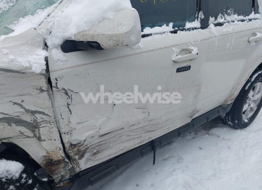 Photo 18 of 2009 Ford Escape LIMITED (VIN 1FMCU04G79KA10420)