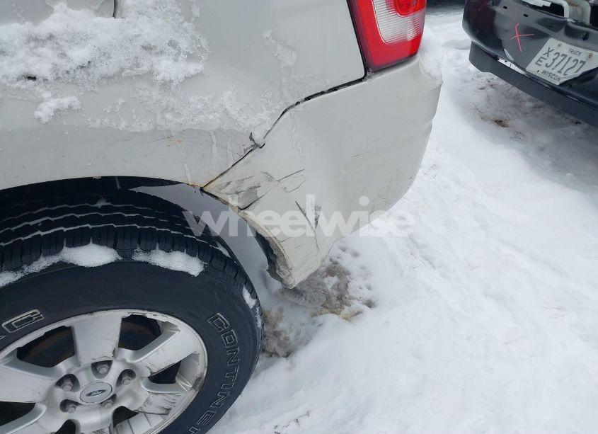 Photo 19 of 2009 Ford Escape LIMITED (VIN 1FMCU04G79KA10420)