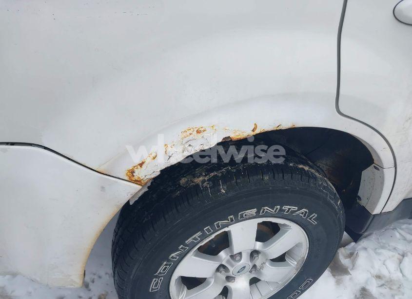 Photo 20 of 2009 Ford Escape LIMITED (VIN 1FMCU04G79KA10420)