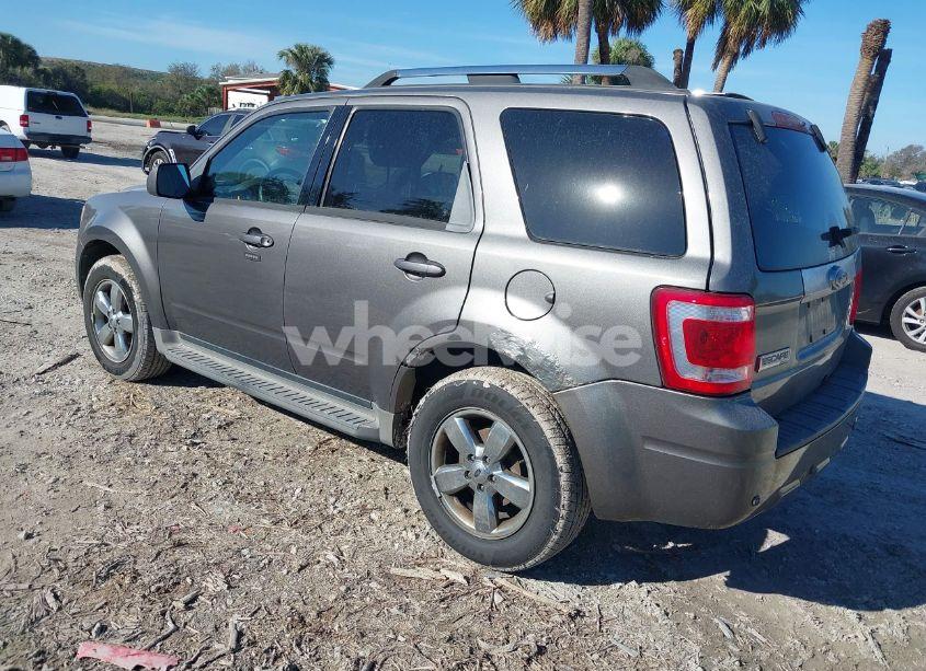 Photo 3 of 2009 Ford Escape LIMITED (VIN 1FMCU04G79KB00876)