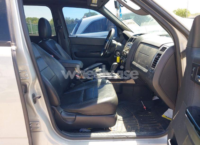 Photo 5 of 2009 Ford Escape LIMITED (VIN 1FMCU04G79KB35059)