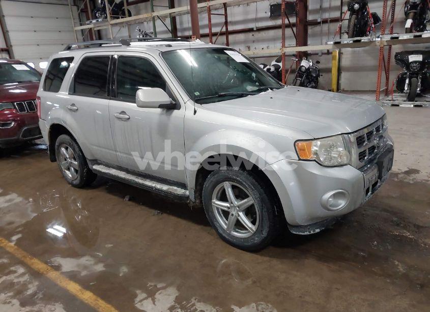 2009 Ford Escape LIMITED (VIN 1FMCU04G89KC04373) main photo