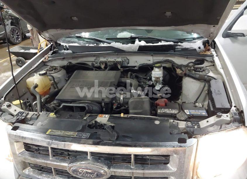 Photo 10 of 2009 Ford Escape LIMITED (VIN 1FMCU04G89KC04373)