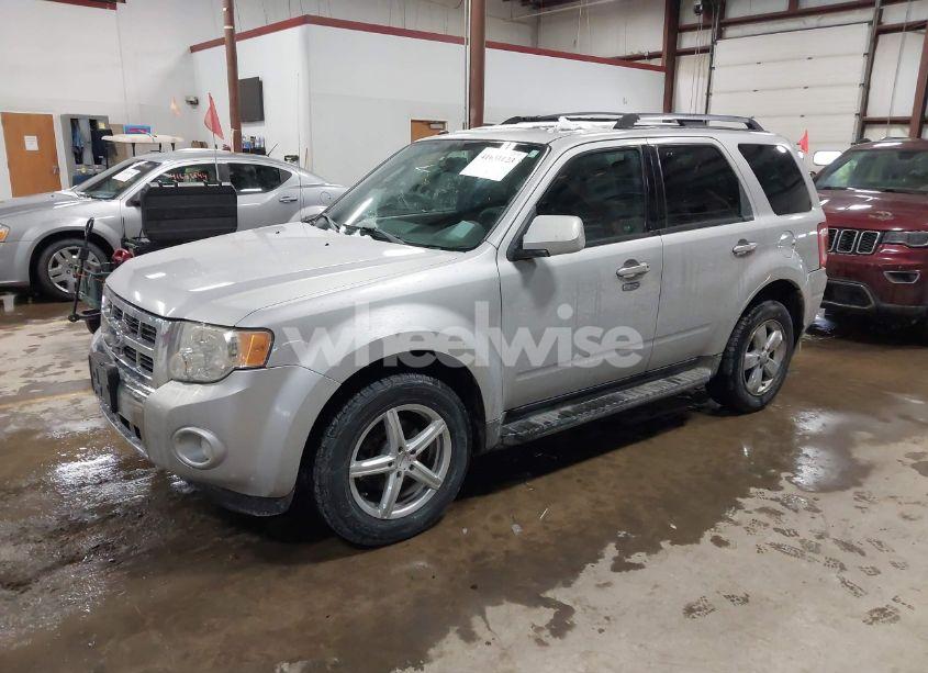 Photo 2 of 2009 Ford Escape LIMITED (VIN 1FMCU04G89KC04373)