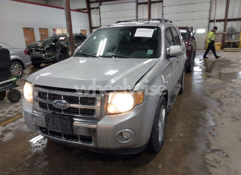 Photo 6 of 2009 Ford Escape LIMITED (VIN 1FMCU04G89KC04373)